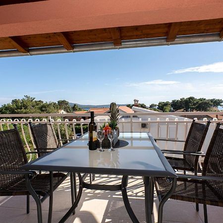 Seaview & Balcony Apartment Petra Jadrija Bagian luar foto