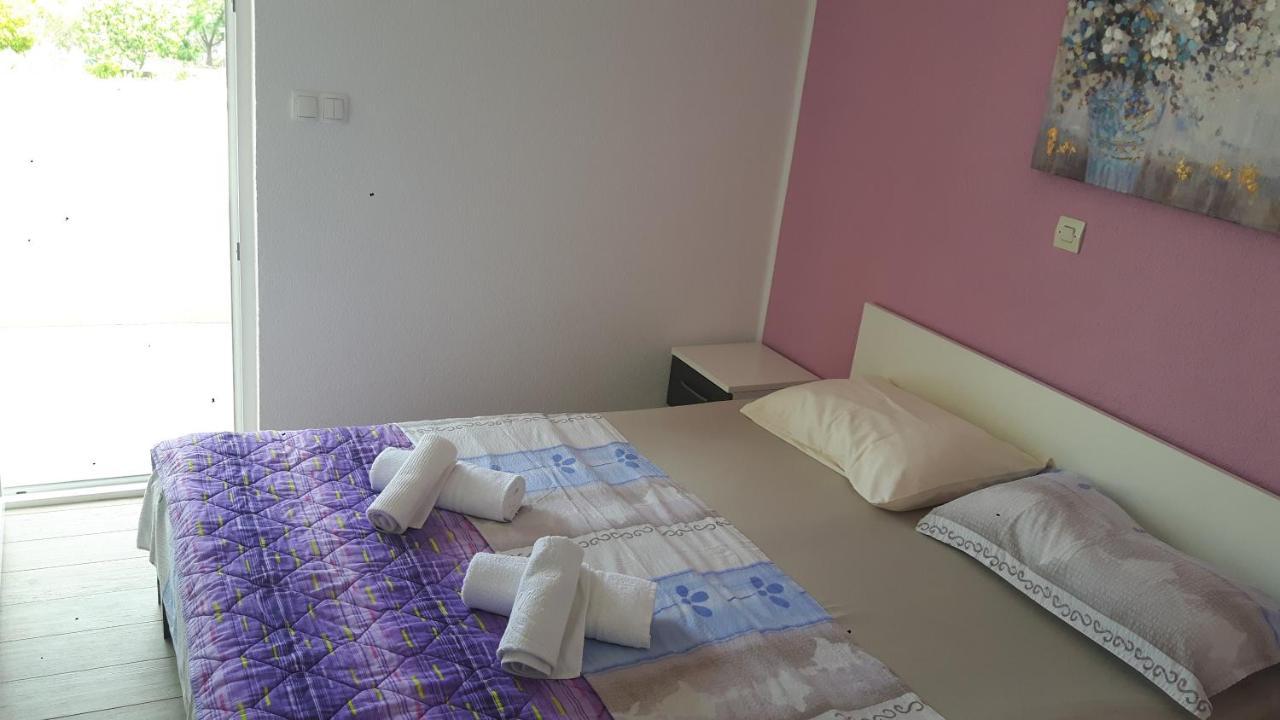 Seaview & Balcony Apartment Petra Jadrija Bagian luar foto