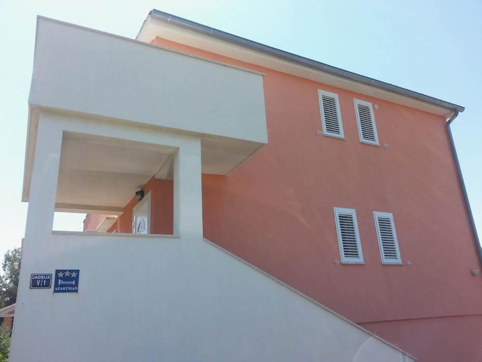 Seaview & Balcony Apartment Petra Jadrija Bagian luar foto