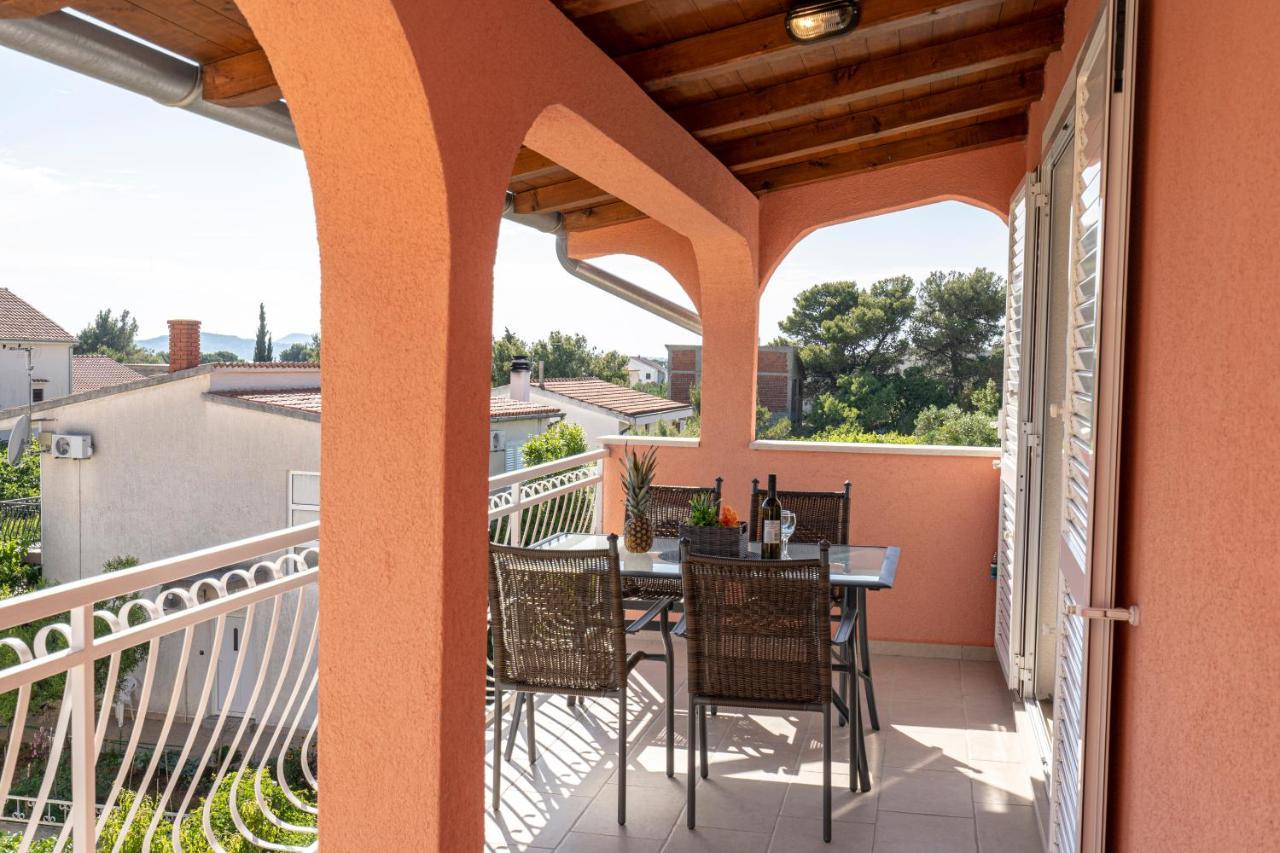 Seaview & Balcony Apartment Petra Jadrija Bagian luar foto